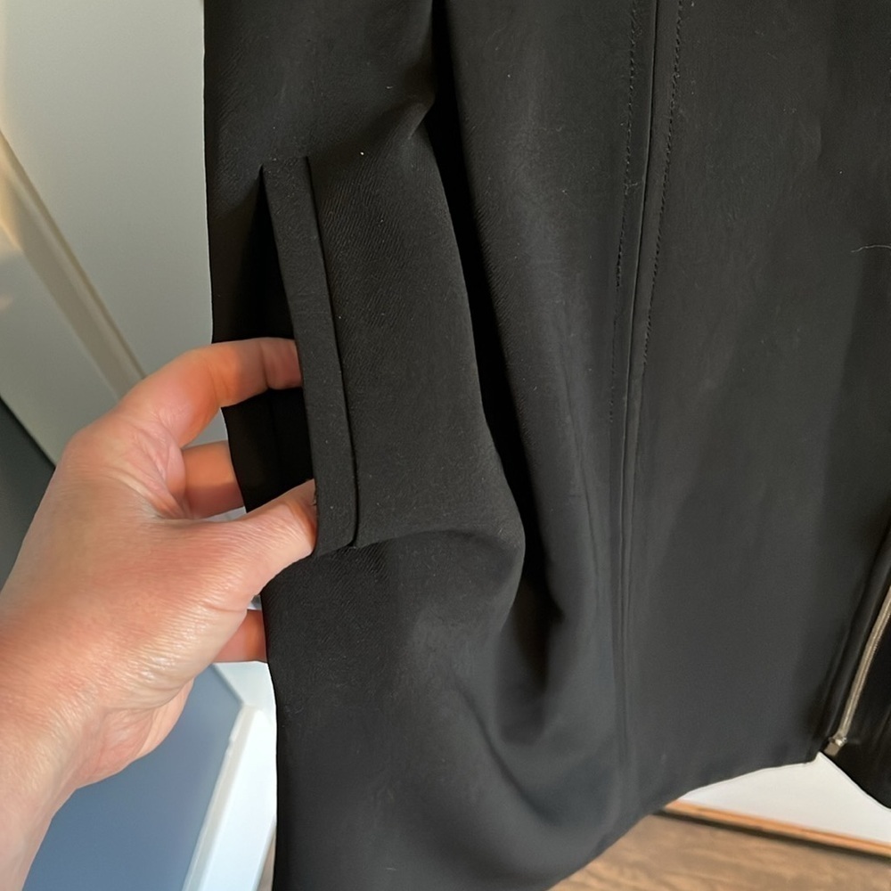 WHBM Black Zipper Front Sheath NWOT - Picture 4 of 11